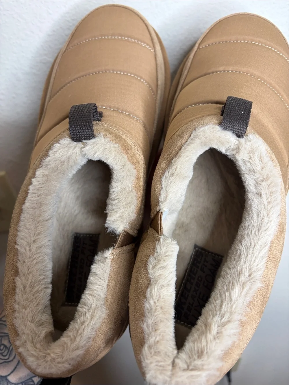 Skechers | Men’s Renten House Shoes in Tan Size 11 NWT